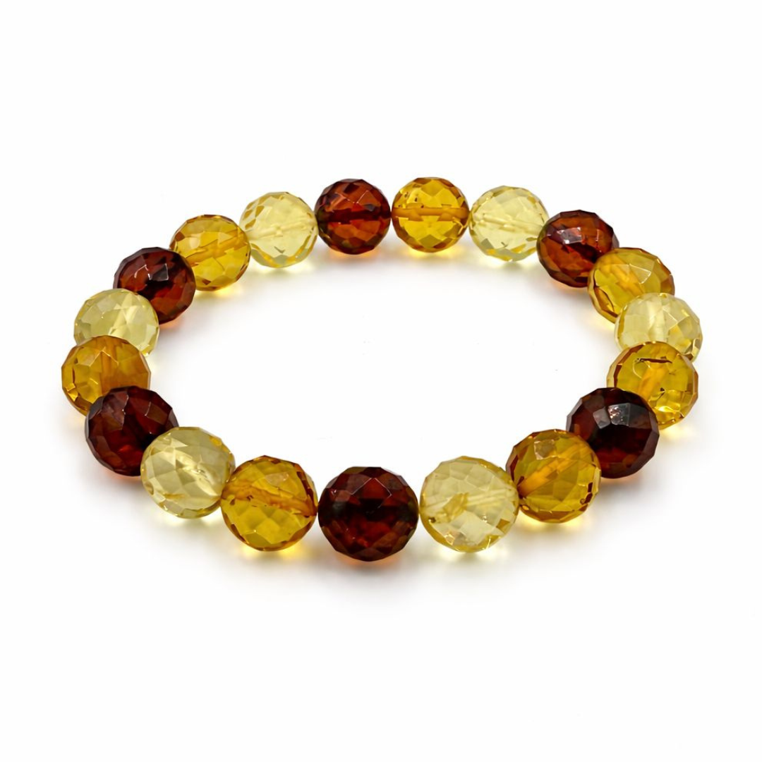 Bracelet with faceted amber