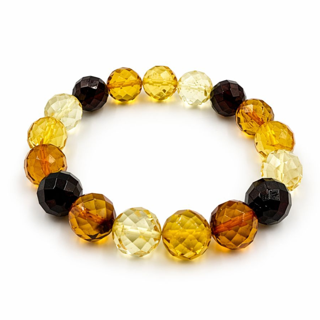 Bracelet with faceted amber