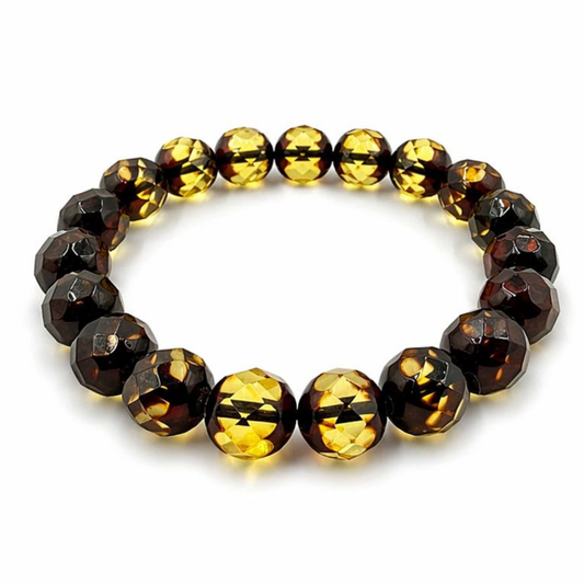 Bracelet with faceted amber